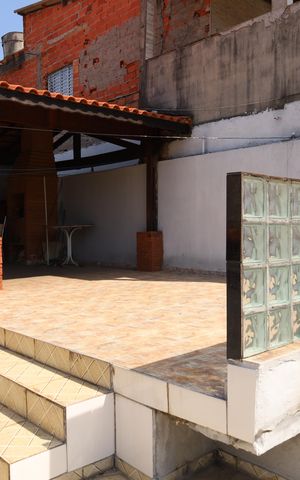Casa à venda com 110m², 4 quartos e 1 vagaQuintal