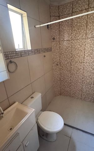 Apartamento à venda com 55m², 2 quartos e 1 vaga Apartamento à venda com 55m², 2 quartos e 1 vagaBanheiro Social