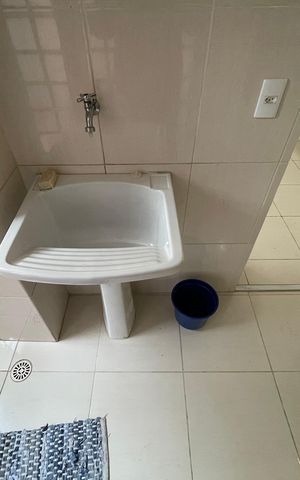 Casa para alugar com 140m², 4 quartos e 1 vaga Casa para alugar com 140m², 4 quartos e 1 vagaÁrea de Serviço