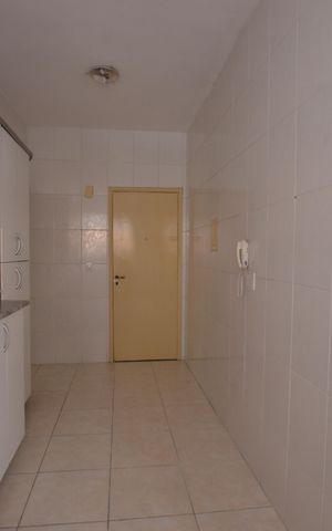Apartamento para alugar com 80m², 2 quartos e 1 vagaCozinha