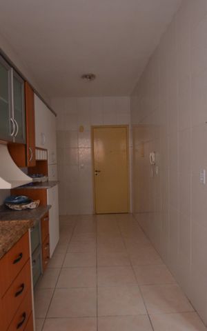 Apartamento para alugar com 80m², 2 quartos e 1 vagaCozinha