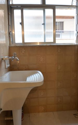 Apartamento para alugar com 80m², 2 quartos e 1 vagaÁrea de Serviço