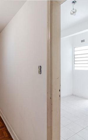 Apartamento à venda com 95m², 2 quartos e sem vagaCorredor