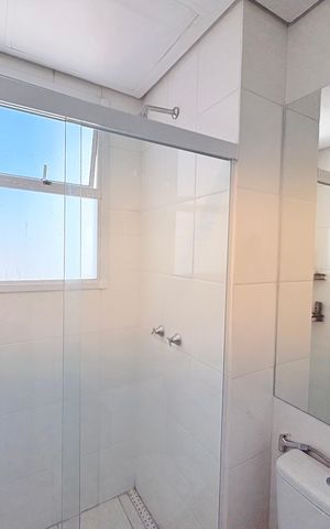 Apartamento à venda com 47m², 2 quartos e 1 vagaBanheiro Social