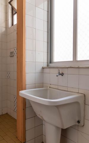 Apartamento à venda com 70m², 2 quartos e 1 vagaÁrea de Serviço