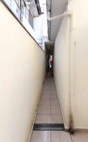 Casa à venda com 150m², 2 quartos e 2 vagas Casa à venda com 150m², 2 quartos e 2 vagasÁrea Externa