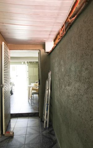 Casa para alugar com 200m², 2 quartos e 2 vagas Casa para alugar com 200m², 2 quartos e 2 vagasGaragem
