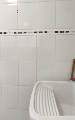 Casa de condomínio à venda com 334m², 4 quartos e 4 vagas Casa de condomínio à venda com 334m², 4 quartos e 4 vagasÁrea de Serviço