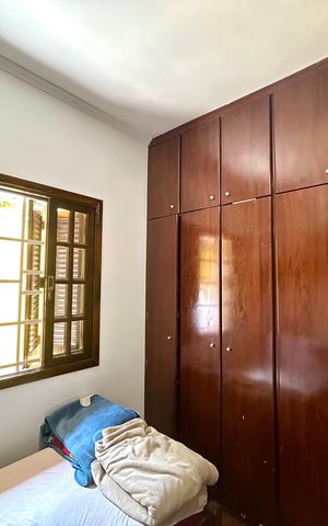 Casa à venda com 194m², 3 quartos e 2 vagas Casa à venda com 194m², 3 quartos e 2 vagasQuarto 2