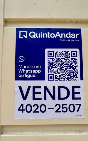 Casa à venda com 194m², 3 quartos e 2 vagas Casa à venda com 194m², 3 quartos e 2 vagasPlaca