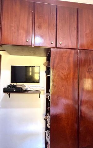 Casa à venda com 194m², 3 quartos e 2 vagas Casa à venda com 194m², 3 quartos e 2 vagasQuarto 2