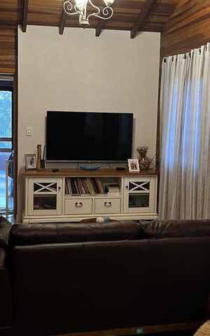 Casa para alugar com 190m², 3 quartos e 2 vagas Casa para alugar com 190m², 3 quartos e 2 vagasSala