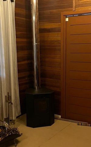 Casa para alugar com 190m², 3 quartos e 2 vagas Casa para alugar com 190m², 3 quartos e 2 vagasSala