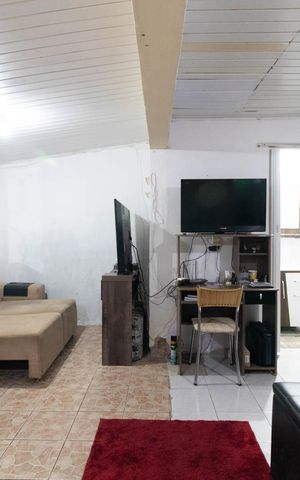 Casa à venda com 64m², 2 quartos e 4 vagasSala/Quarto - Casa 1