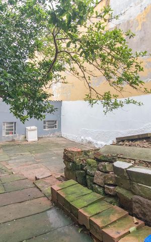 Casa à venda com 64m², 2 quartos e 4 vagasQuintal
