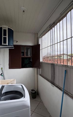 Casa à venda com 120m², 2 quartos e 2 vagas Casa à venda com 120m², 2 quartos e 2 vagasÁrea de Serviço