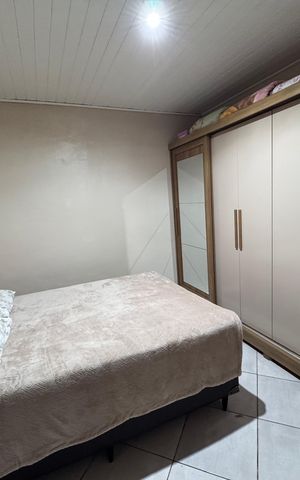 Casa à venda com 120m², 2 quartos e 2 vagas Casa à venda com 120m², 2 quartos e 2 vagasQuarto 1