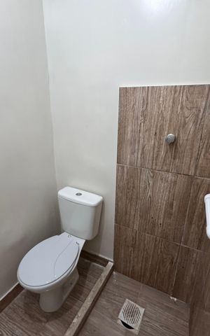 Apartamento à venda com 114m², 2 quartos e 1 vaga Apartamento à venda com 114m², 2 quartos e 1 vagaBanheiro de Serviço