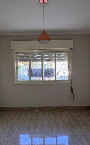 Apartamento à venda com 114m², 2 quartos e 1 vaga Apartamento à venda com 114m², 2 quartos e 1 vagaSala