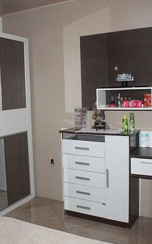 Casa à venda com 180m², 3 quartos e 2 vagas Casa à venda com 180m², 3 quartos e 2 vagasQuarto 1