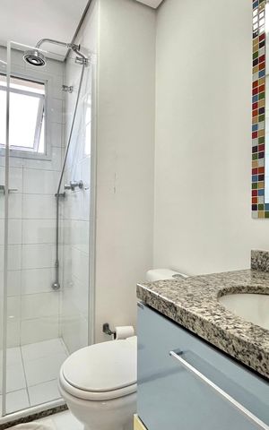 Apartamento à venda com 108m², 3 quartos e 2 vagas Apartamento à venda com 108m², 3 quartos e 2 vagasBanheiro