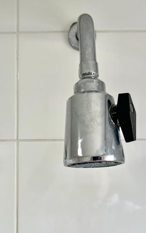 Apartamento à venda com 108m², 3 quartos e 2 vagas Apartamento à venda com 108m², 3 quartos e 2 vagasBanheiro da Suíte