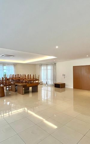 Apartamento à venda com 108m², 3 quartos e 2 vagas Apartamento à venda com 108m², 3 quartos e 2 vagasÁrea comum - Salão de festas