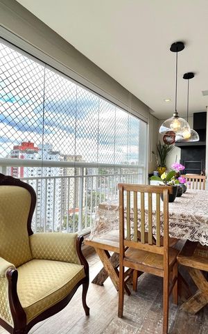 Apartamento à venda com 108m², 3 quartos e 2 vagas Apartamento à venda com 108m², 3 quartos e 2 vagasVaranda