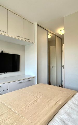 Apartamento à venda com 108m², 3 quartos e 2 vagas Apartamento à venda com 108m², 3 quartos e 2 vagasSuíte