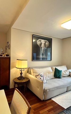 Apartamento à venda com 108m², 3 quartos e 2 vagas Apartamento à venda com 108m², 3 quartos e 2 vagasSala