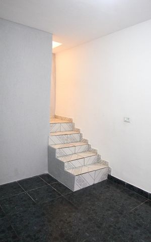 Casa para alugar com 100m², 2 quartos e sem vagaSala