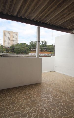 Casa para alugar com 100m², 2 quartos e sem vagaVaranda do Quarto 2