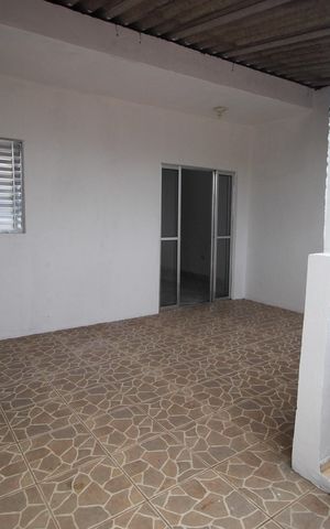 Casa para alugar com 100m², 2 quartos e sem vagaÁrea de Serviço