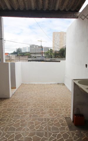 Casa para alugar com 100m², 2 quartos e sem vagaÁrea de Serviço