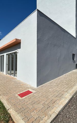 Apartamento para alugar com 60m², 2 quartos e 1 vaga Apartamento para alugar com 60m², 2 quartos e 1 vagaÁrea comum - Salão de festas