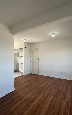 Apartamento para alugar com 60m², 2 quartos e 1 vaga Apartamento para alugar com 60m², 2 quartos e 1 vagaSala