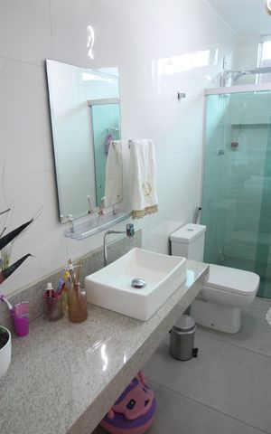 Casa à venda com 420m², 3 quartos e 5 vagasLavabo
