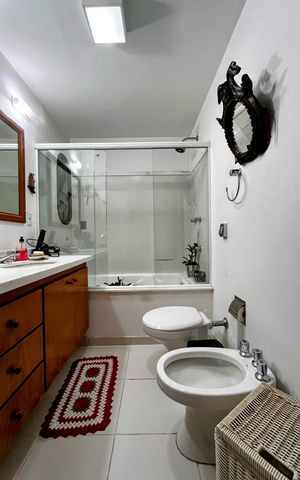 Apartamento à venda com 184m², 3 quartos e 2 vagasBanheiro