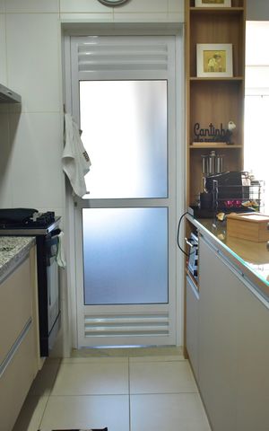Apartamento à venda com 70m², 2 quartos e 2 vagas Apartamento à venda com 70m², 2 quartos e 2 vagasCozinha