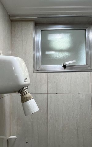 Apartamento para alugar com 70m², 2 quartos e 1 vaga Apartamento para alugar com 70m², 2 quartos e 1 vagaBanheiro da Suíte