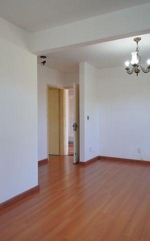 Apartamento à venda com 88m², 2 quartos e 1 vagaSala