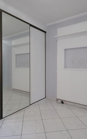 Casa à venda com 220m², 3 quartos e 4 vagas Suíte 2