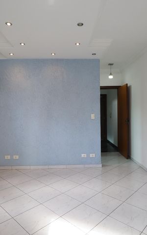Casa à venda com 220m², 3 quartos e 4 vagasSuíte