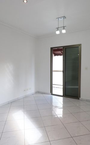 Casa à venda com 220m², 3 quartos e 4 vagasSuíte