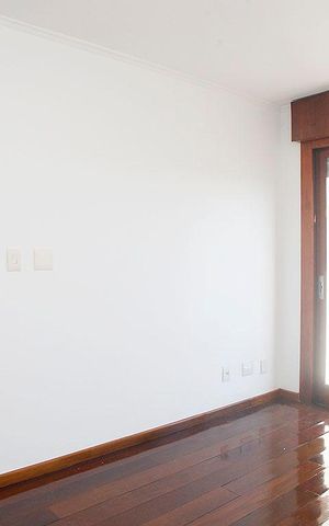 Apartamento à venda com 248m², 3 quartos e 2 vagasQuarto 1