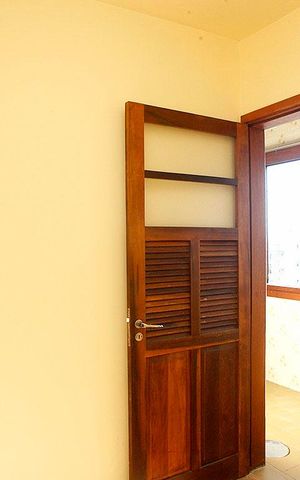 Apartamento à venda com 248m², 3 quartos e 2 vagasQuarto de Serviço