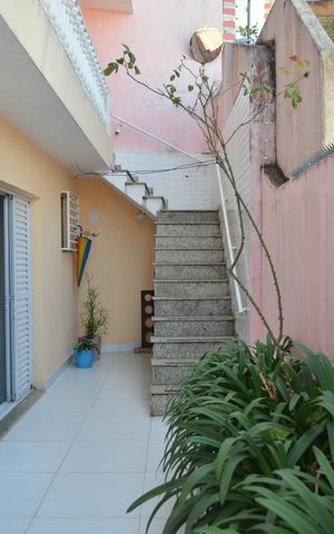 Casa para alugar com 270m², 2 quartos e 3 vagasQuintal