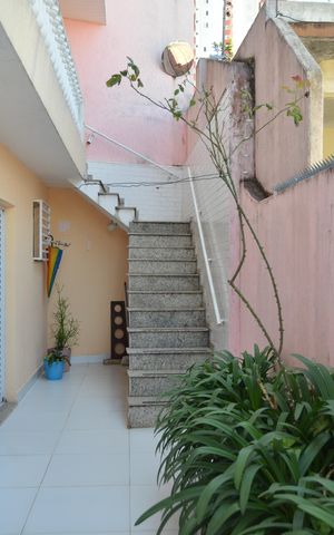 Casa para alugar com 270m², 2 quartos e 3 vagasQuintal