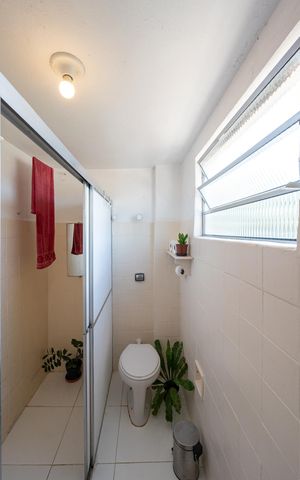 Apartamento à venda com 42m², 1 quarto e sem vaga Apartamento à venda com 42m², 1 quarto e sem vagaBanheiro Social