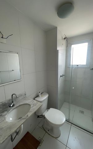 Apartamento à venda com 53m², 2 quartos e 1 vaga Apartamento à venda com 53m², 2 quartos e 1 vagaBanheiro